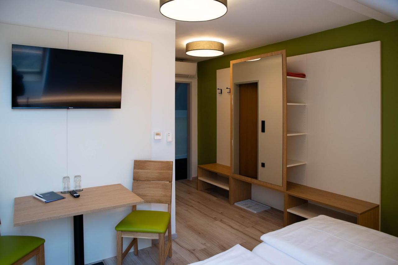 Pension Christine Grossweikersdorf Экстерьер фото